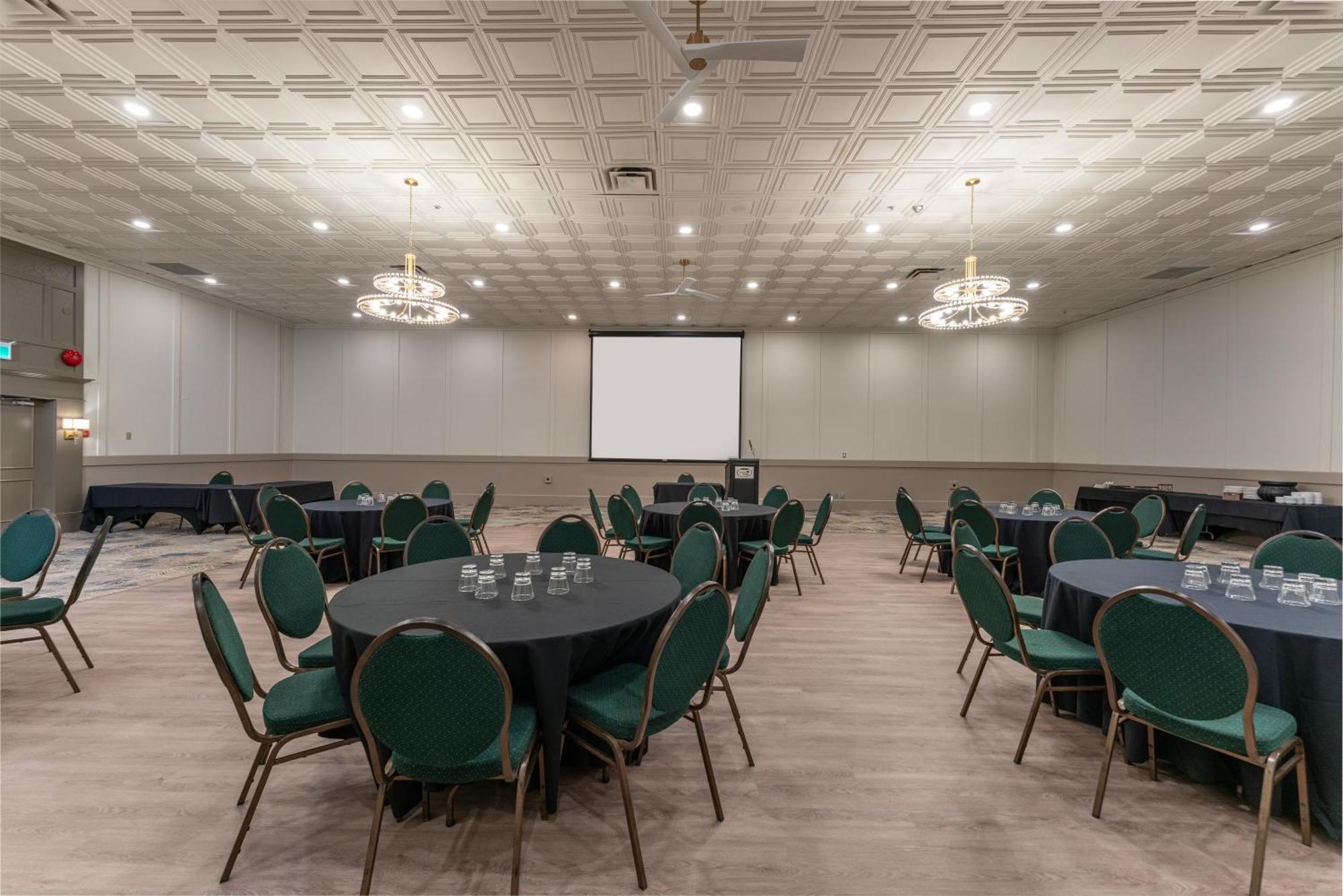 Prestige Vernon Lodge מראה חיצוני תמונה