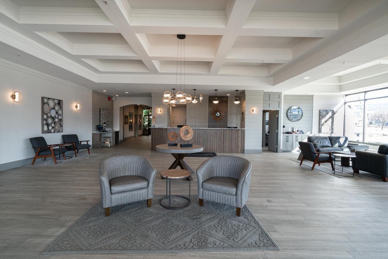Prestige Vernon Lodge מראה חיצוני תמונה